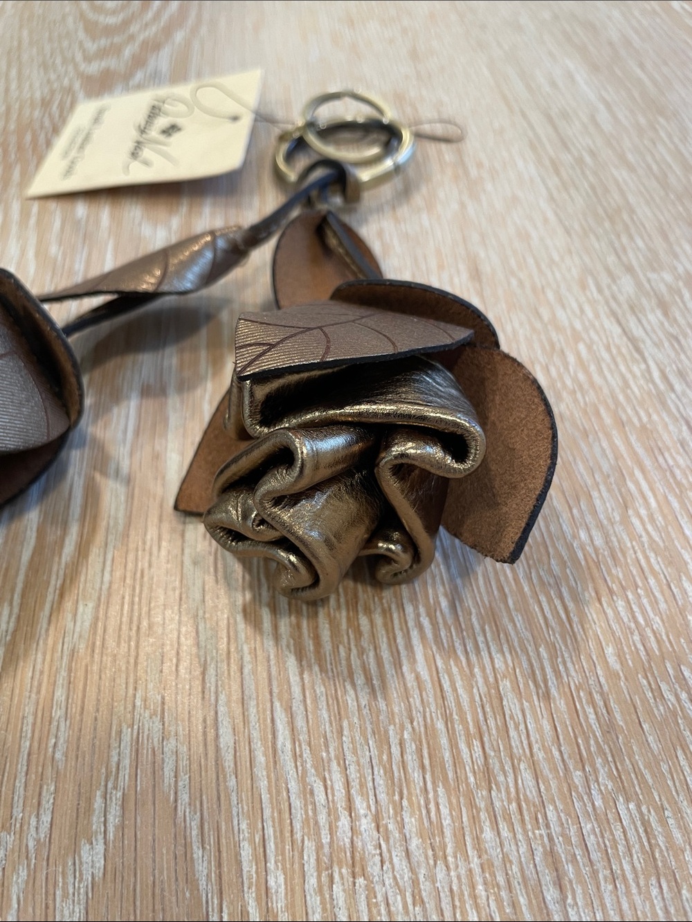 Patricia Nash Leather Laced Rose Bag Charm key holder in Antique Gold, NWT - Picture 3 of 5